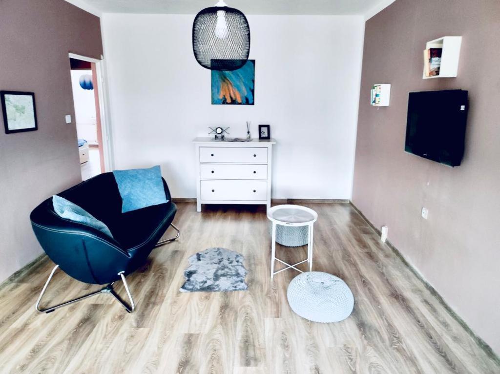 Apartman Domov Decin Luaran gambar