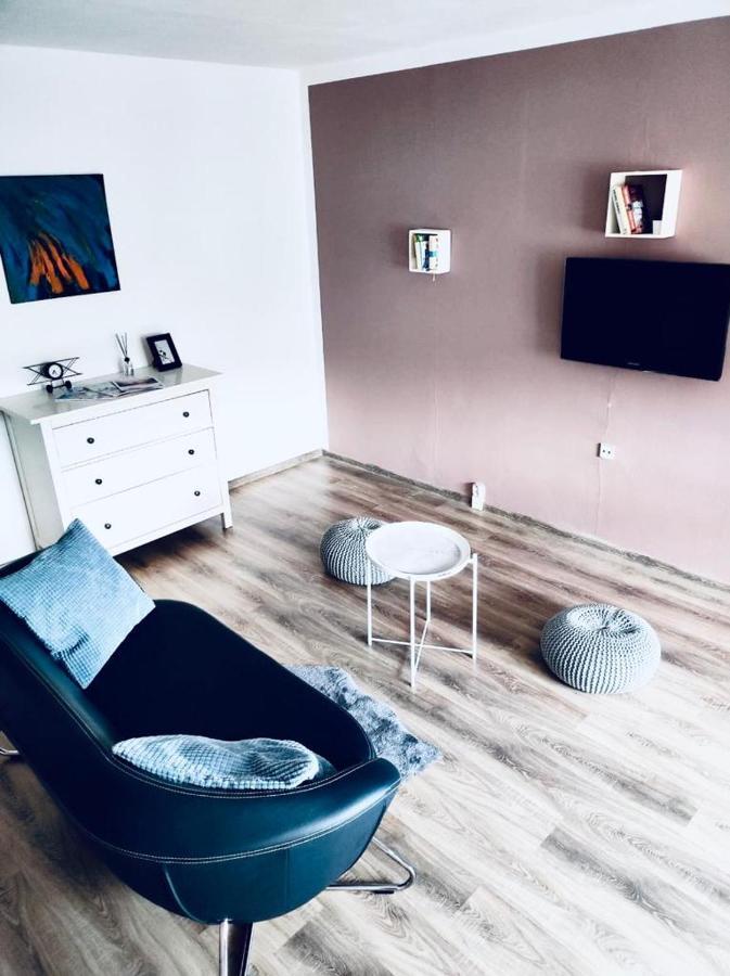 Apartman Domov Decin Luaran gambar